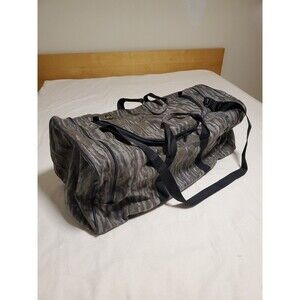Kane REALTREE Camo Duffle Bag with Big Side Pockets and Adjustable Strap FC